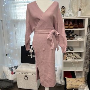 Purple midi sweater dress size M